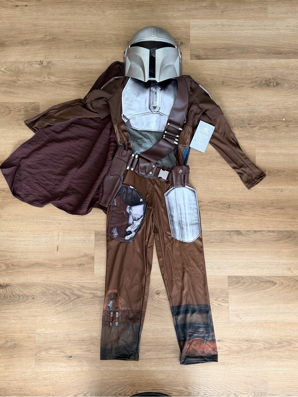 Disney Kids Brown Mandalorian Inspired Costume with Helmet Size 9/10